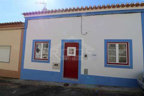 Moradia T3 Venda em Vila Nova da Baronia,Alvito