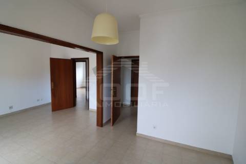 Apartamento T2 Arrendamento em Bacelo e Senhora da Saúde,Évora