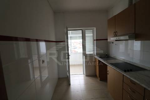 Apartamento T2 Arrendamento em Bacelo e Senhora da Saúde,Évora