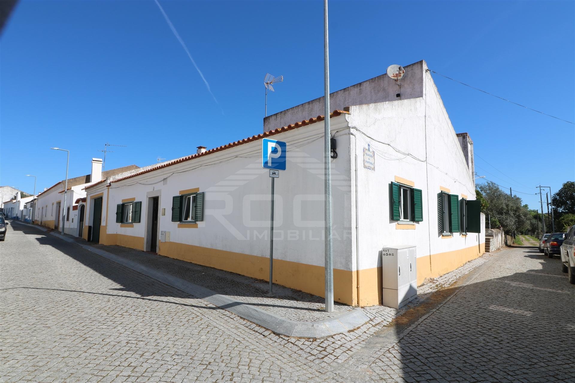 Moradia T3 Venda em Vila Nova da Baronia,Alvito