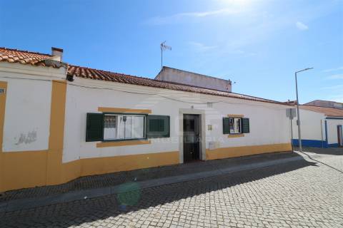 Moradia T3 Venda em Vila Nova da Baronia,Alvito