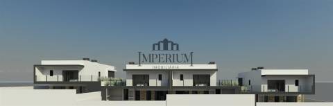 MORADIA V4 EM PROJETO C/ PISCINA NA SOBREDA