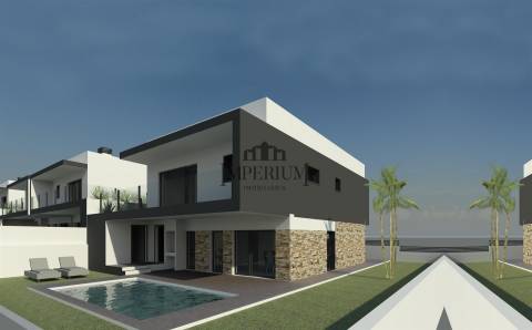 MORADIA V4 EM PROJETO C/ PISCINA NA SOBREDA