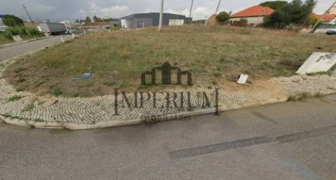 Terreno Urbano T3 Venda em Carregado e Cadafais,Alenquer