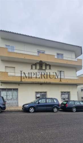 Loja  Arrendamento em Camarate, Unhos e Apelação,Loures