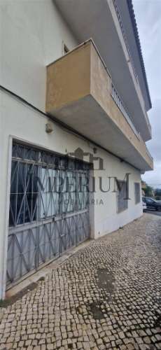 Loja  Arrendamento em Camarate, Unhos e Apelação,Loures