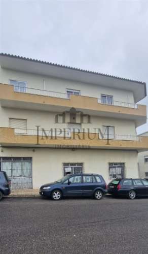 Loja  Arrendamento em Camarate, Unhos e Apelação,Loures