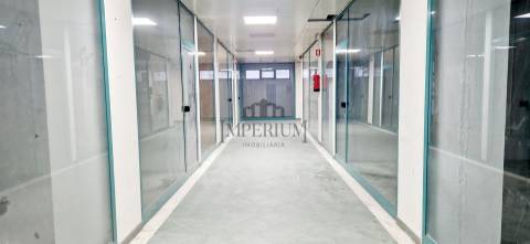 Loja  Arrendamento em Carregado e Cadafais,Alenquer