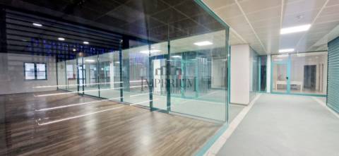 Loja  Arrendamento em Carregado e Cadafais,Alenquer