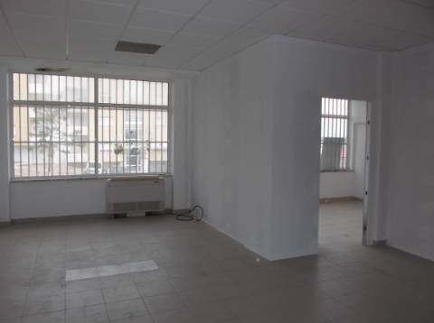 Loja  Venda em Carregado e Cadafais,Alenquer