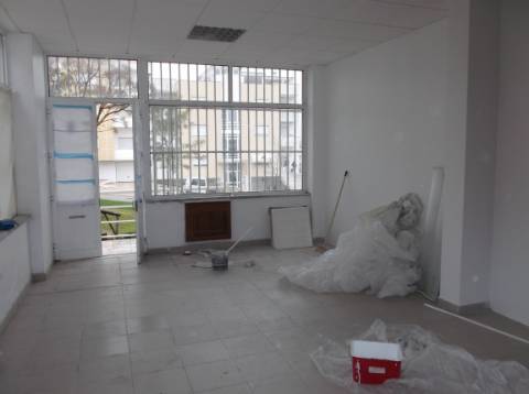 Loja  Venda em Carregado e Cadafais,Alenquer