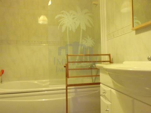 Apartamento T2 Arrendamento em Carregado e Cadafais,Alenquer