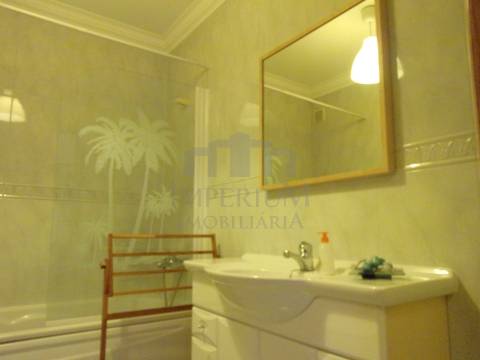 Apartamento T2 Arrendamento em Carregado e Cadafais,Alenquer