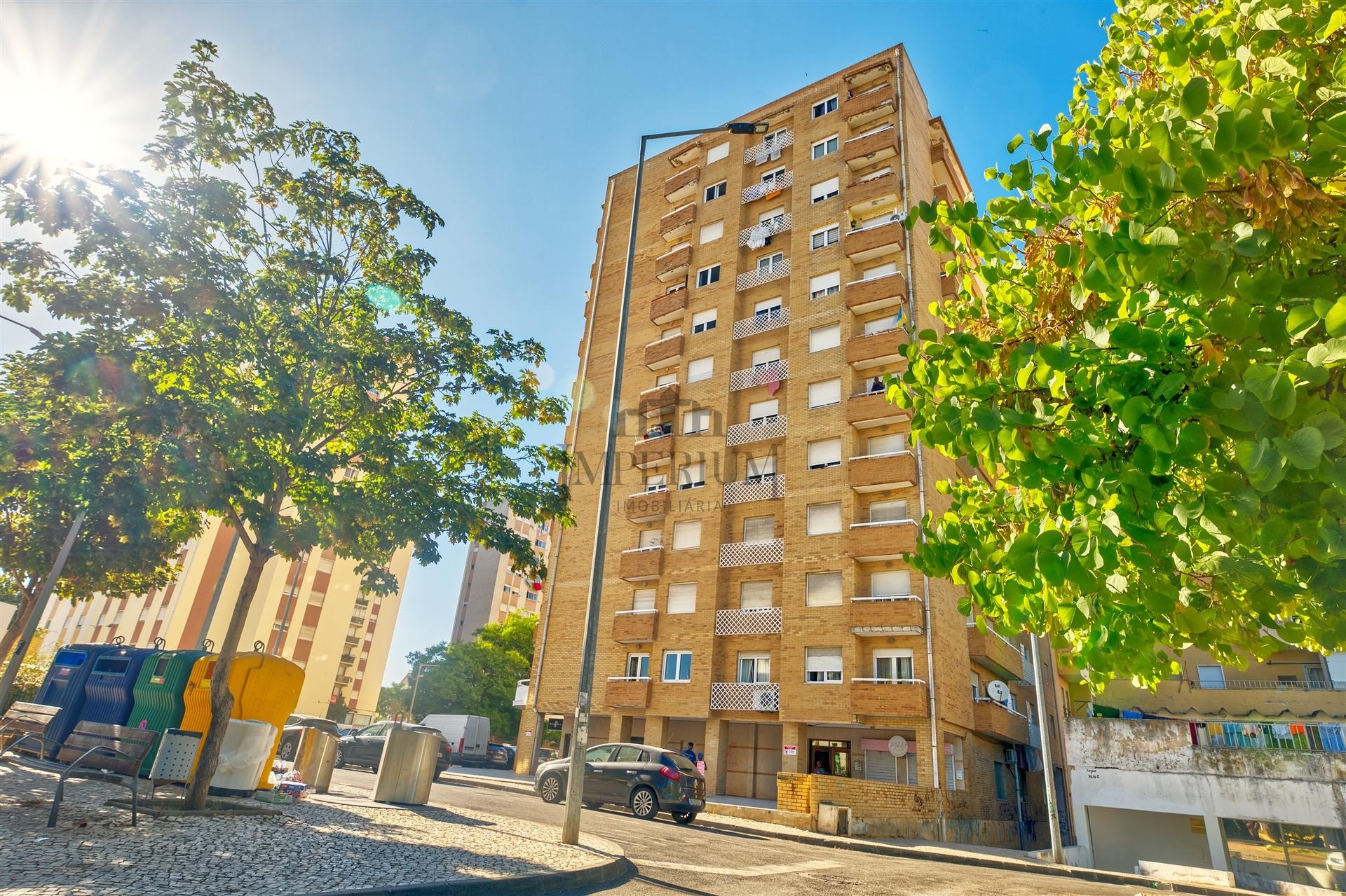Apartamento T2 Venda em Carregado e Cadafais,Alenquer