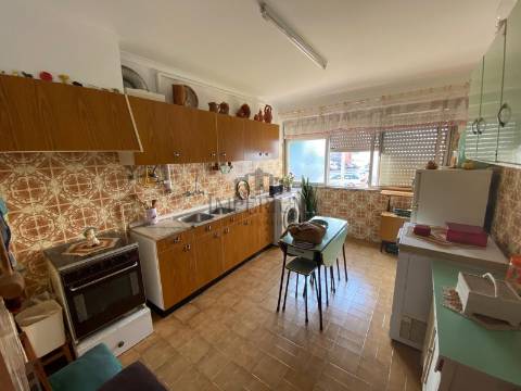 Apartamento T3 Venda em Carregado e Cadafais,Alenquer