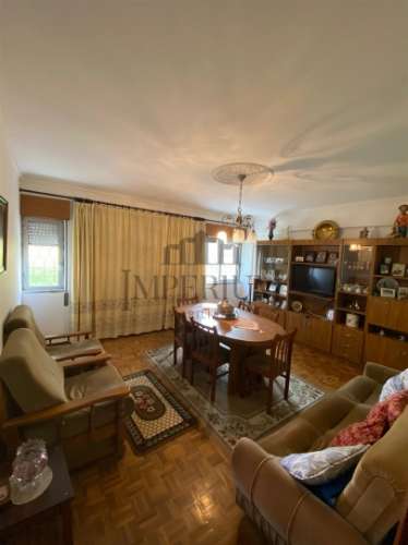 Apartamento T3 Venda em Carregado e Cadafais,Alenquer