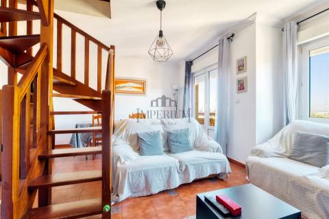 Apartamento T2 Venda em Carregado e Cadafais,Alenquer