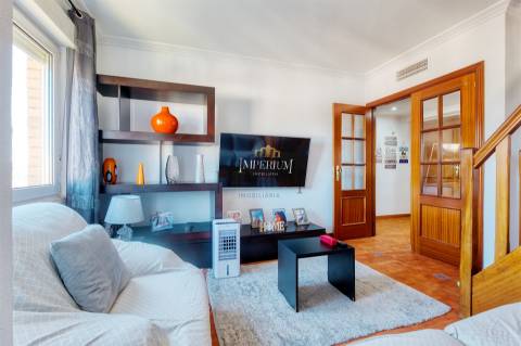 Apartamento T2 Venda em Carregado e Cadafais,Alenquer