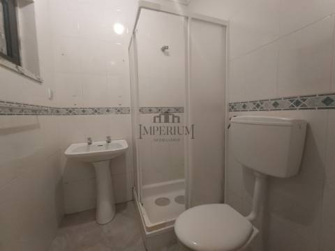 Andar Moradia T2 Arrendamento em Alenquer (Santo Estêvão e Triana),Alenquer