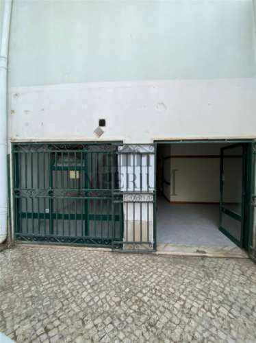 Loja  Venda em Castanheira do Ribatejo e Cachoeiras,Vila Franca de Xira