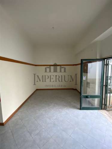 Loja  Venda em Castanheira do Ribatejo e Cachoeiras,Vila Franca de Xira