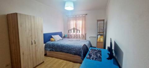 Apartamento T3 Venda em Carregado e Cadafais,Alenquer