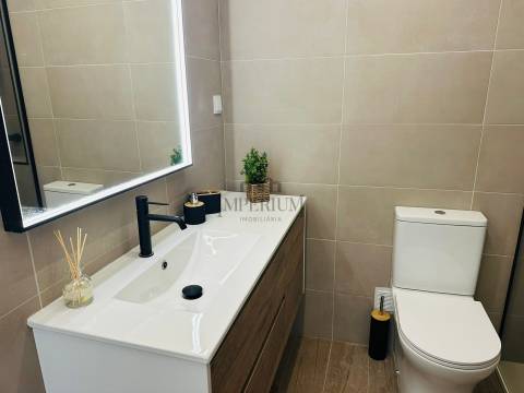 Apartamento T2 Venda em Almada, Cova da Piedade, Pragal e Cacilhas,Almada