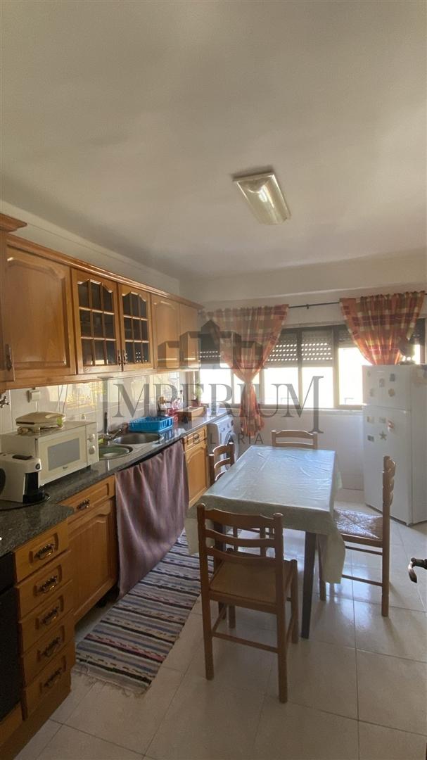 Apartamento T2 Venda em Carregado e Cadafais,Alenquer