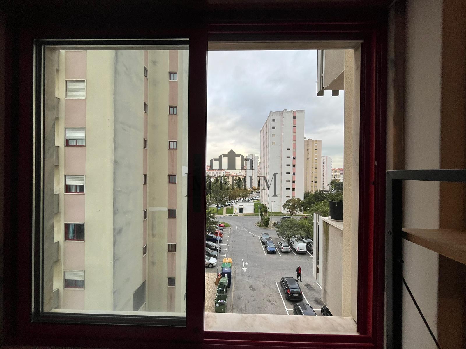 Apartamento T3 Venda em Carregado e Cadafais,Alenquer