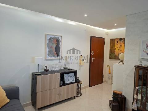 Apartamento T3 Venda em Carregado e Cadafais,Alenquer