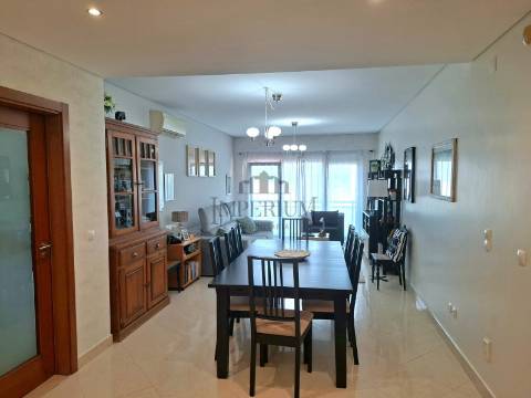 Apartamento T3 Venda em Carregado e Cadafais,Alenquer