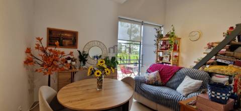 Apartamento T0 Venda em Quinta do Anjo,Palmela