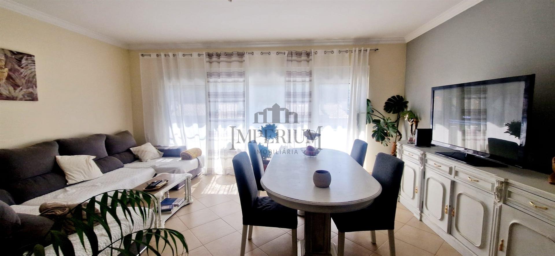 Moradia T3 Venda em Alenquer (Santo Estêvão e Triana),Alenquer