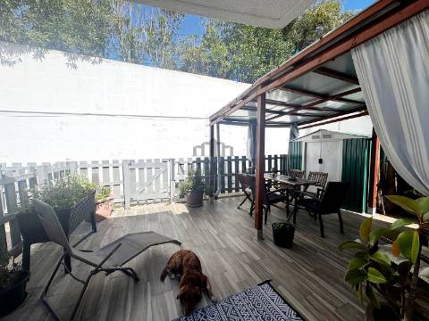 Moradia T3 Venda em Alenquer (Santo Estêvão e Triana),Alenquer