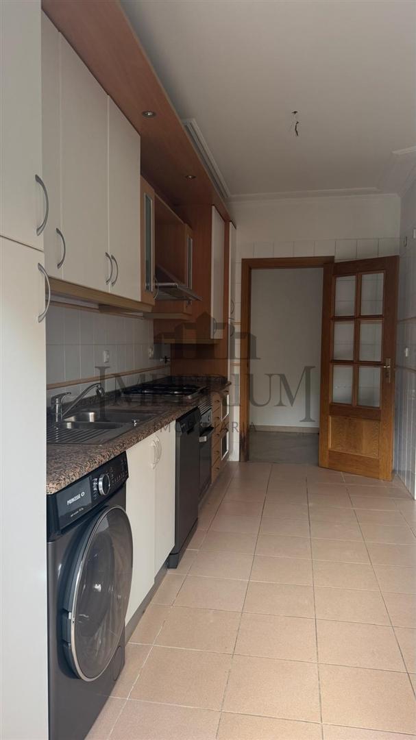 Apartamento T3 Venda em Carregado e Cadafais,Alenquer