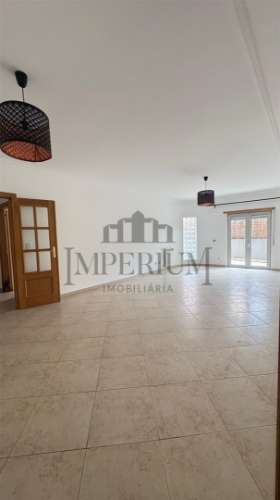 Apartamento T3 Venda em Carregado e Cadafais,Alenquer