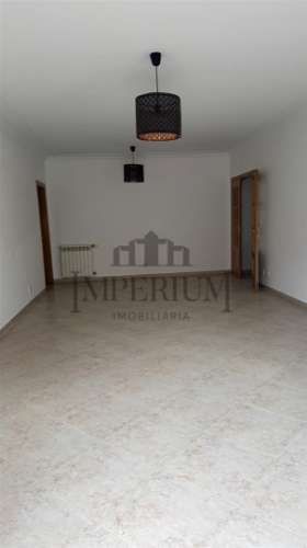 Apartamento T3 Venda em Carregado e Cadafais,Alenquer