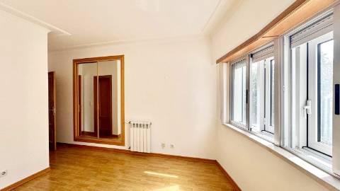 Apartamento T3 Venda em Carregado e Cadafais,Alenquer