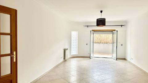 Apartamento T3 Venda em Carregado e Cadafais,Alenquer