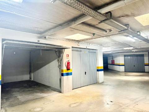 Apartamento T3 Venda em Carregado e Cadafais,Alenquer