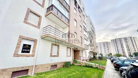 Apartamento T3 Venda em Carregado e Cadafais,Alenquer