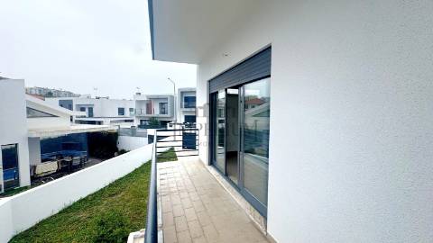 Moradia T5 Venda em Laranjeiro e Feijó,Almada