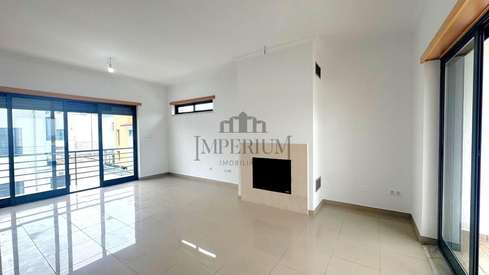 Moradia T5 Venda em Laranjeiro e Feijó,Almada