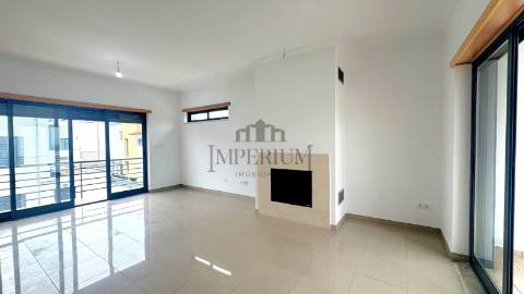 Moradia T5 Venda em Laranjeiro e Feijó,Almada