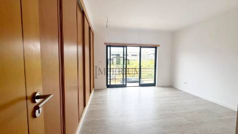 Moradia T5 Venda em Laranjeiro e Feijó,Almada