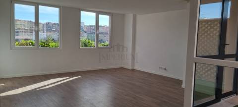 Apartamento T2 Venda em Venteira,Amadora