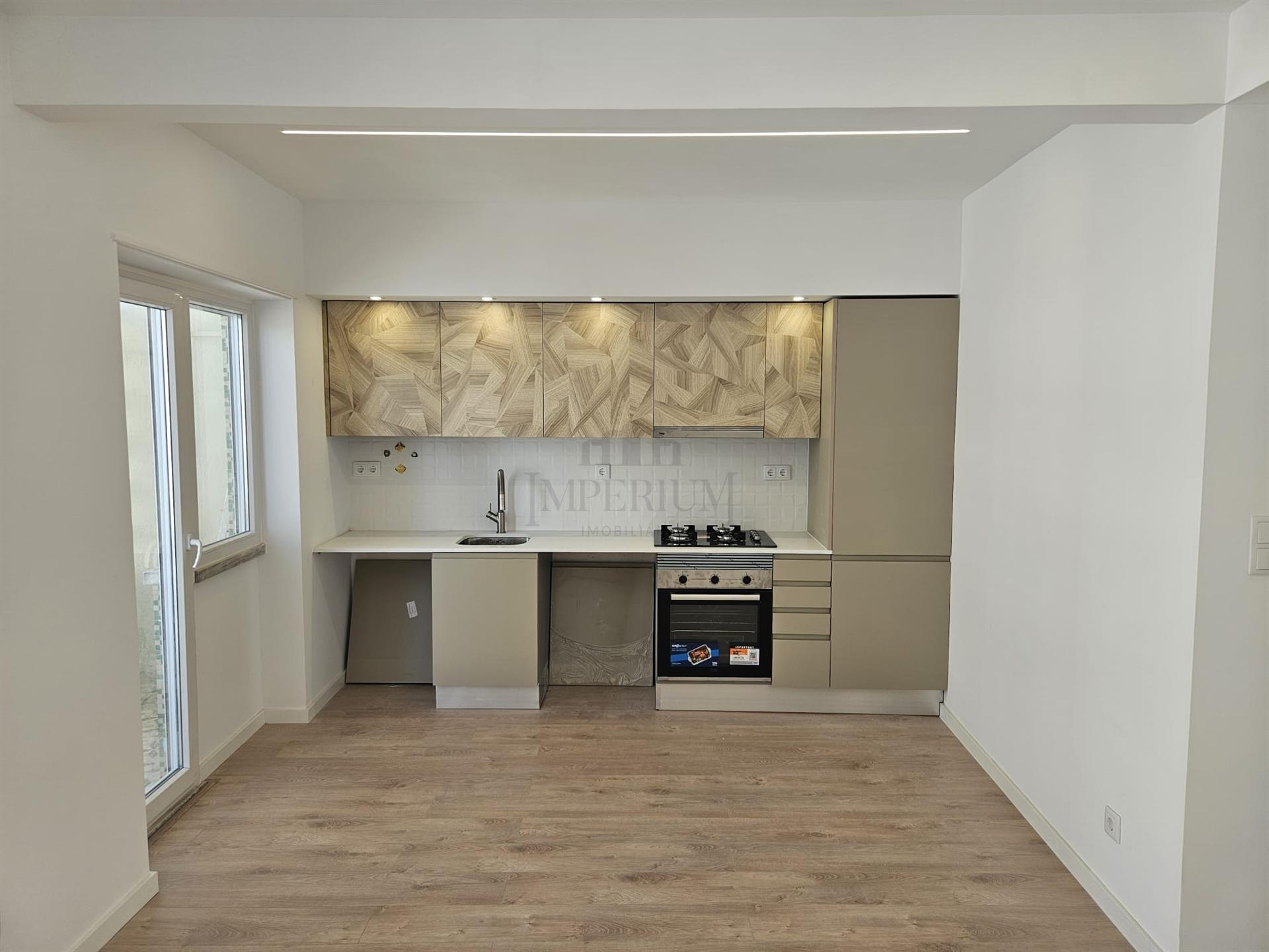 Apartamento T2 Venda em Venteira,Amadora
