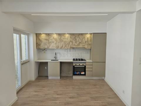 Apartamento T2 Venda em Venteira,Amadora
