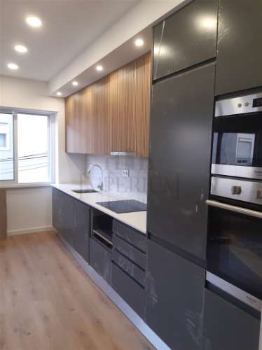 Apartamento T2 Venda em Venteira,Amadora