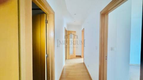 Apartamento T3 Venda em Odivelas,Odivelas